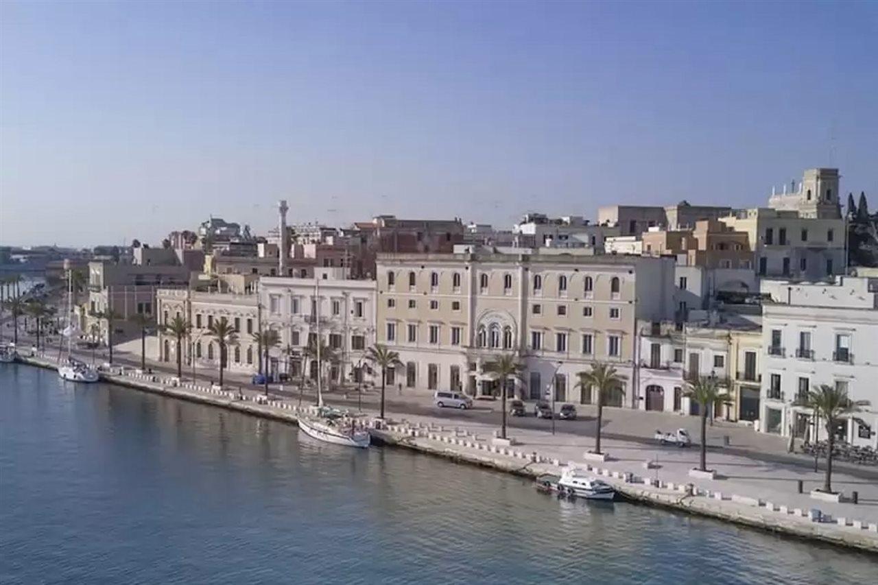 Grande Albergo Internazionale Бриндизи Экстерьер фото