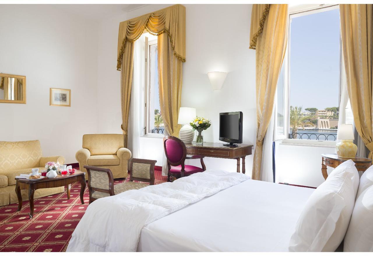Grande Albergo Internazionale Бриндизи Экстерьер фото